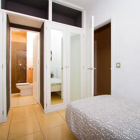 Beautiful With Stunning Sea Views Apartment