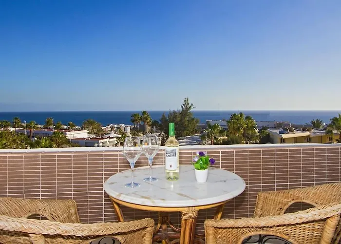 Beautiful With Stunning Sea Views Lejlighed *